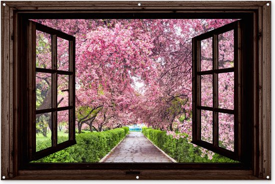 Tuinposter doorkijk sakura - Donkerbruin raam - Tuindecoratie roze bloemen - 180x120 cm - Tuinschilderij voor buiten - Tuindoek bloesemboom - Wanddecoratie tuin - Schuttingdoek - Balkon decoratie - Tuinversiering buitenposter - Muurdecoratie
