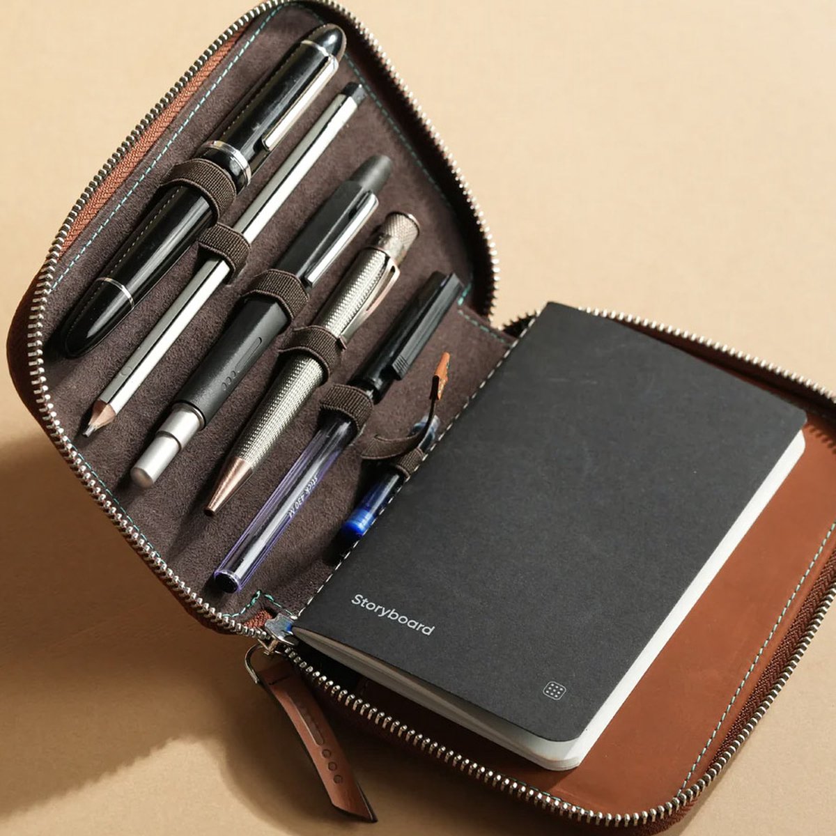 Endless Companion Leather 5-Pen Pouch - Brown