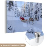 MuchoWow® Glasschilderij 30x20 cm - Schilderij acrylglas - De kerstman op een rendierslee - Foto op glas - Schilderijen