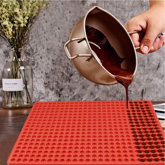 NIKKIER Mini ronde siliconen mal met 468 holtes, chocoladedruppels, hondensnoepjes bakken, semi bol gummy snoepvormen voor kleine gelei, koekje, snoep, koekje, rood
