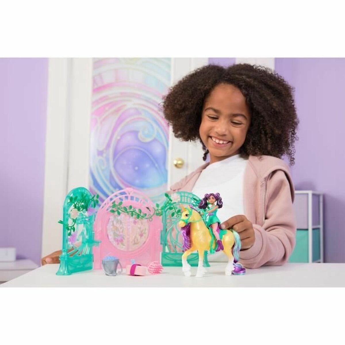 Unicorn Academy Ava & Leaf Stall - Magische speelset — afbeelding 21