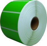 Een rol met groene labels, met witte strepen tussen de labels, vanuit een hoek gefotografeerd.