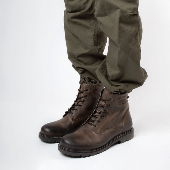 Manfield - Heren - Donkerbruine leren veterboots - Maat 43 | bol.com