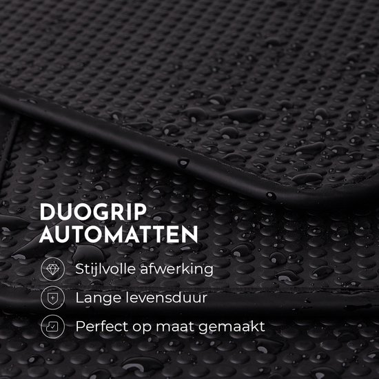 Tapis de voiture en caoutchouc Tapis de voiture Alfa Romeo Giulia - Année de construction : 2016 - 2022 - Ajustement d'origine - 4 pièces