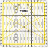 WINTEX Universele liniaal 15 cm x 15 cm, transparant, 2-kleurige druk met cmraster en hoekweergave in 30°/45°/60° - rolsnijliniaal, patchwork-liniaal, knutselliniaal, ideaal voor naaien en knutselen 15x15cm