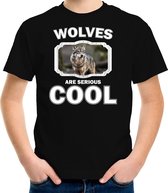 Dieren wolven t-shirt zwart kinderen - wolfs are serious cool shirt  jongens/ meisjes - cadeau shirt wolf/ wolven liefhebber - kinderkleding / kleding 122/128