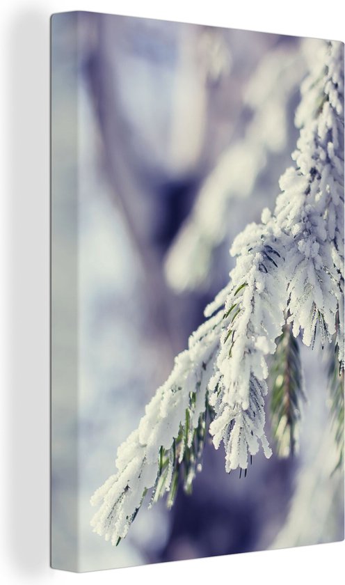 Canvas Schilderij Winter - Dennenboom - Sneeuw - Landelijk - 20x30 cm - Wanddecoratie