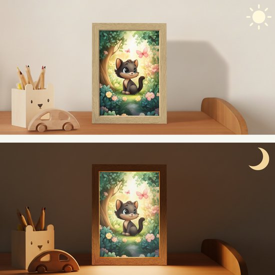 Nachtlampje 15x20 cm - Kinder lamp - Kat - Zwart - Bos - Vlinders - Tafellamp kinderkamer - Slaapkamer lamp - Bedlamp kinderen - Kinderlampje stopcontact - Wandlamp babykamer - Nachtlampjes van Merkloos — afbeelding 4