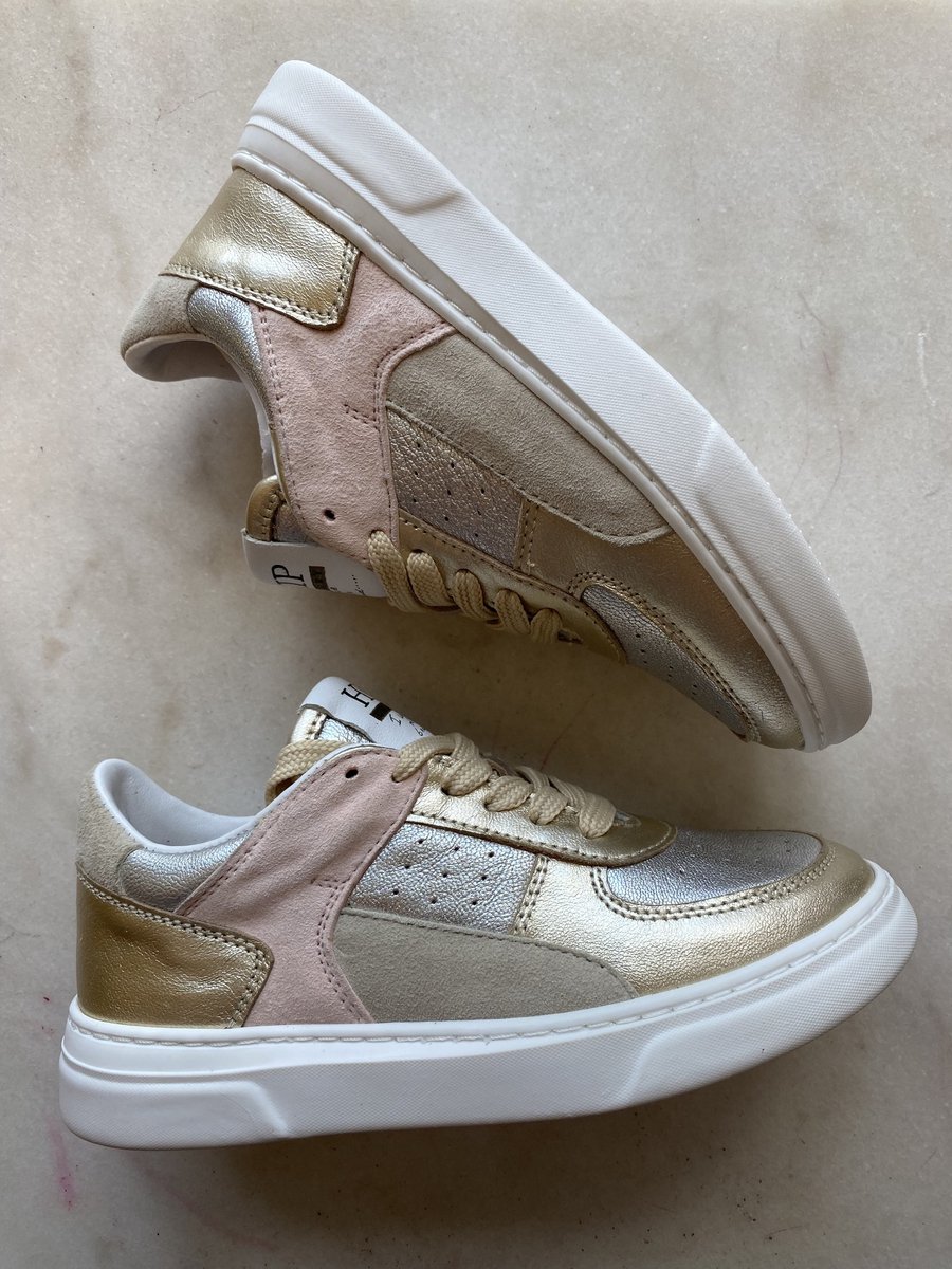 Hip sneaker maat 40