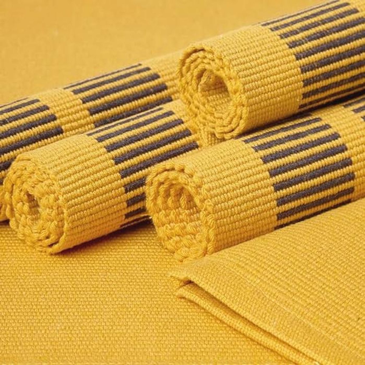 Set van 6 geribde katoenen placemats - Gele kleur - Machinewasbaar - 46x32cm