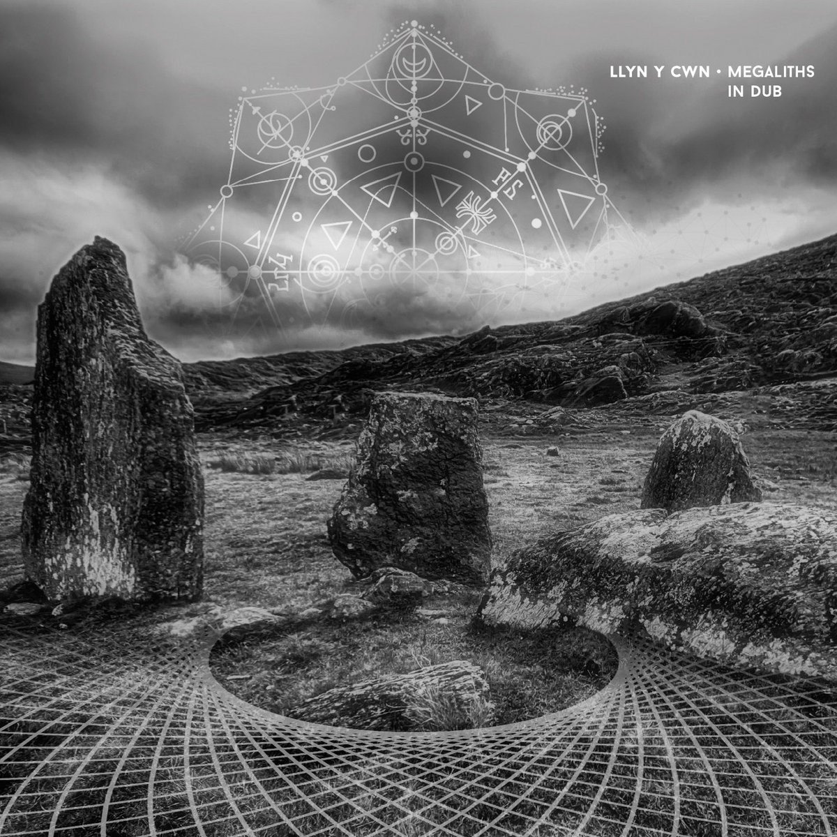 Llyn Y Cwn - Megaliths In Dub (CD)