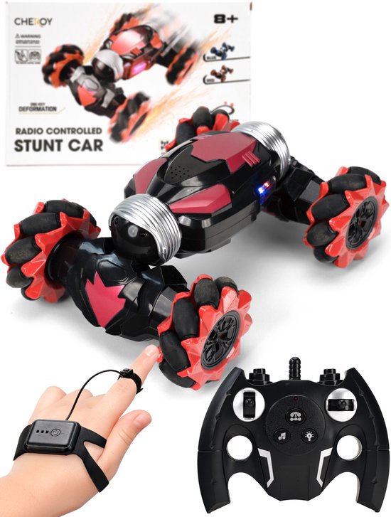 Voiture cascadeuse Chéroy, rouge avec des accents noirs et des roues tout-terrain rouges, avec montre capteur et manette.