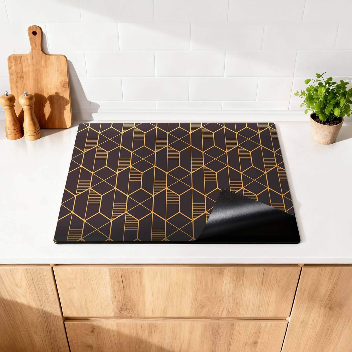 KitchenArt - Golden Prism – Inductie Beschermer - 76x51.5 cm - Kookplaat Beschermer - Luxe Afdekplaat Inductieplaat - Anti-slip & Oprolbaar - Beschermmat Inductiekookplaat