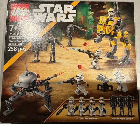 LEGO Star Wars 75431 Battle Pack avec 327th Star Corps Clone Troopers et Battle Droids.