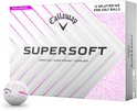 Doos met 12 Callaway SuperSoft golfballen met roze spetters, "NEW & IMPROVED" en "SUPER LONG, SUPER STRAIGHT, SUPER SOFT".
