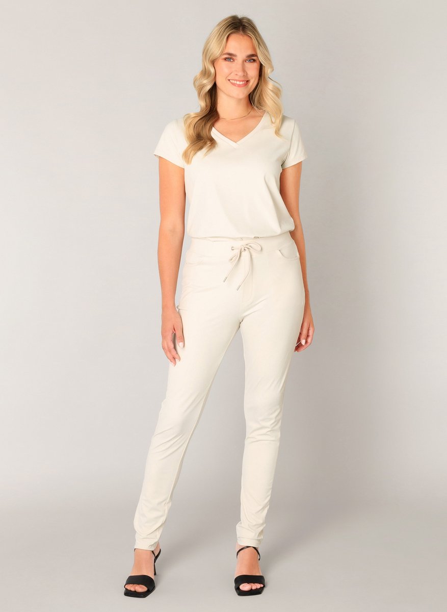 BASE LEVEL Tiana Bottoms - Sand - maat W44 / L30