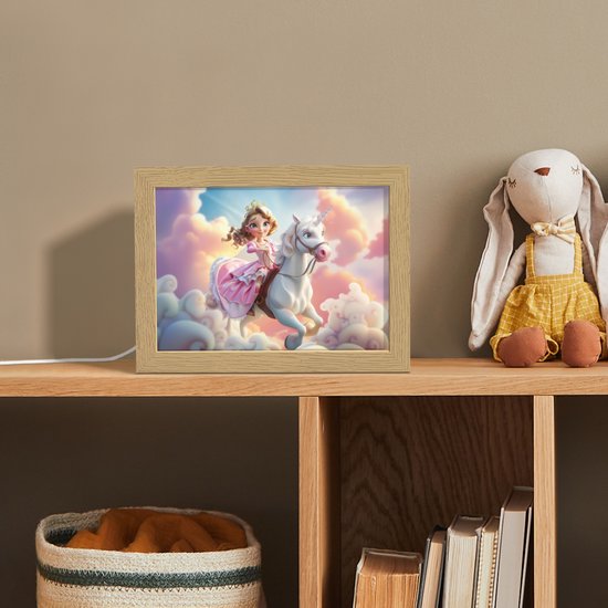 Nachtlampje 20x15 cm - Kinder lampje - Prinses - Eenhoorn - Meisje - Wolken - Tafellamp kinderkamer - Slaapkamer lamp - Bedlamp kinderen - Kinderlampje stopcontact - Wandlamp babykamer - Nachtlampjes van Merkloos — afbeelding 3