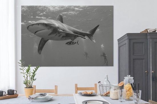 Tableau sur toile Deux plongeurs avec un requin - 150x100 cm - Décoration murale
