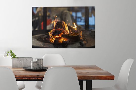 Une cheminée en feu 60x40 cm - Tirage photo sur toile (Décoration murale salon / chambre)