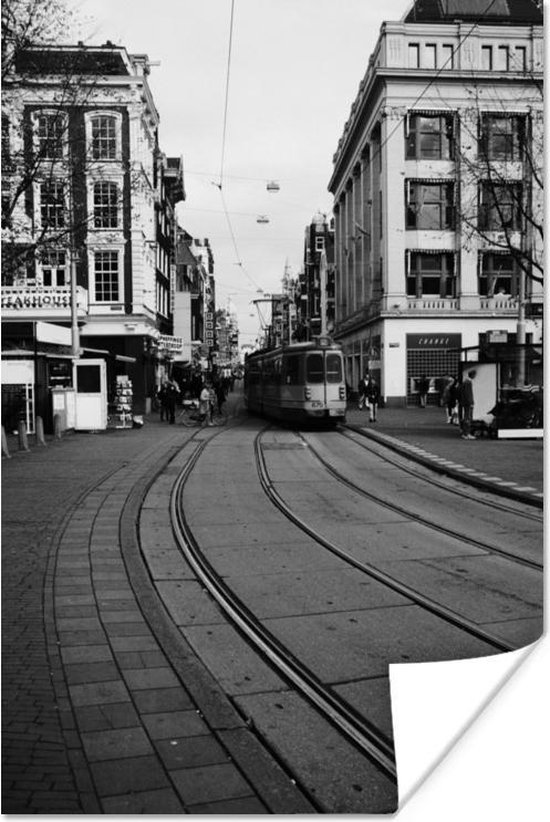 Poster Tram in Amsterdam - zwart wit - 20x30 cm