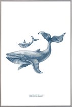 JUNIQE - Poster met kunststof lijst Humpback Whale II -20x30 /Blauw