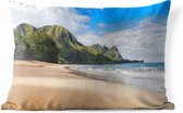 Buitenkussens - Tuin - Een tropisch strand in het Amerikaanse Hawaii - 60x40 cm