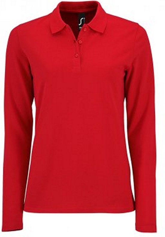 Polo rouge pour femme à manches longues, boutons à l'encolure et un col.