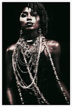 Portret van een vrouw gehuld in sieraden - Foto op Akoestisch paneel - 150 x 225 cm