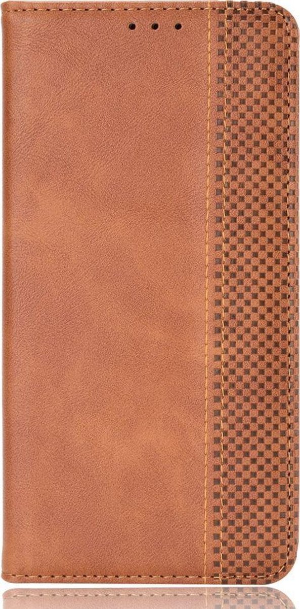 Mobigear Telefoonhoesje geschikt voor Realme C21 Hoesje | Mobigear Sensation Bookcase Portemonnee | Pasjeshouder voor 3 Pasjes | Telefoonhoesje voor Pinpas / OV Kaart / Rijbewijs - Cognac