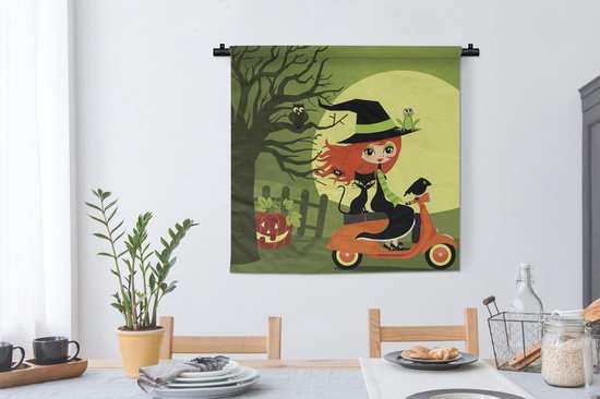 Tapisserie Illustration Vespa - Illustration d'une sorcière sur une Vespa Tapisserie coton 90x90 cm - Tapisserie avec photo