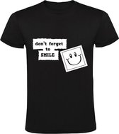 Dont forget to smile Heren t-shirt | altijd blijven lachen | grappig | cadeau | Zwart