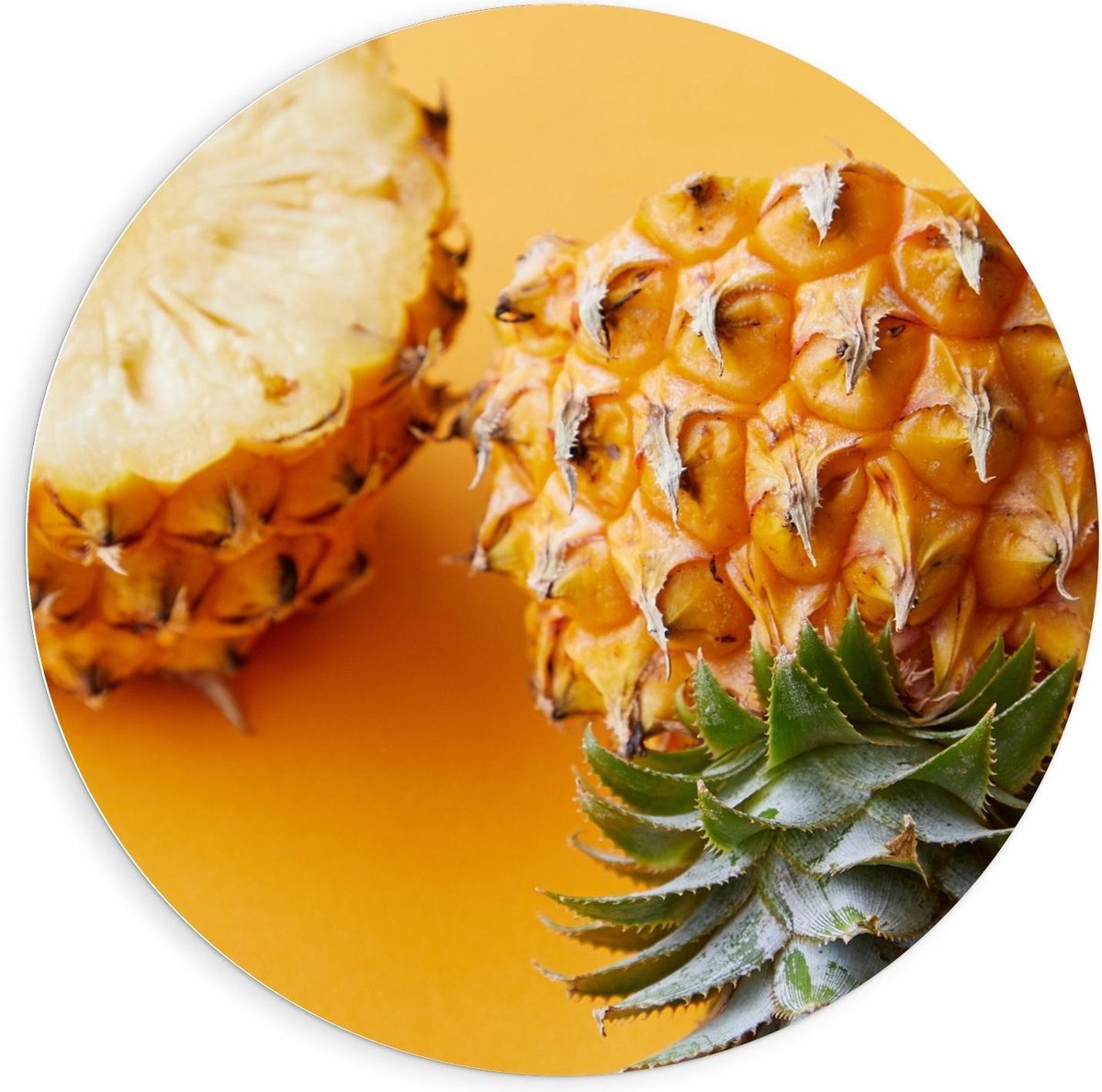 Forex Wandcirkel - Verse Ananas - 90x90cm Foto op Wandcirkel (met ophangsysteem)