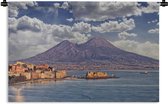 Wandkleed Napels - Lichte bewolking boven Napels en de Vesuvius in Italië Wandkleed katoen 150x100 cm - Wandtapijt met foto