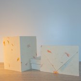 Boxed Set van 15 kaarten lokta-papier, met 15 enveloppen 10x15cm opgevouwen - Goudsbloem
