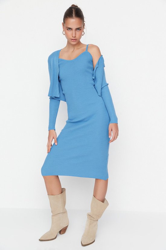 Trendyol Vrouwen Standaard mouw V-hals lichaamskegel Blauw Blauw Getailkunstleerd Midi Knitwear Cardigan Rokkostuum TWOSS21EL0208 Jurk TWOSS21EL0208