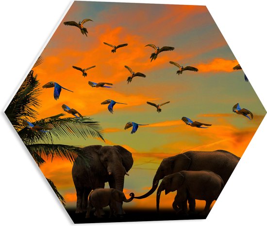 WallClassics - PVC Schuimplaat Hexagon - Olifanten bij Palmbomen met Tropische Vogels - 50x43.5 cm Foto op Hexagon (Met Ophangsysteem)