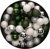 42x Stuks kunststof kerstballen mix wit/zilver/donkergroen 3 cm - Kleine kerstballetjes - Kerstboomversiering
