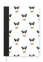 Notitieboek - Schrijfboek - Panda - Zwart - Wit - Patroon - Notitieboekje klein - A5 formaat - Schrijfblok