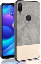 Mobigear Hoesje geschikt voor Xiaomi Redmi 7 Telefoonhoesje Hardcase | Mobigear Two-Tone Backcover | Redmi 7 Case | Back Cover - Grijs