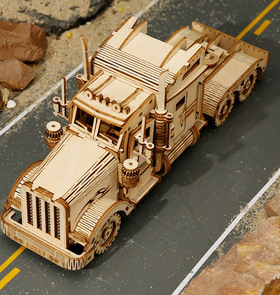 Robotime Modelbouwpakket Heavy Truck 22,4 Cm Hout 286-delig — afbeelding 7