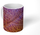 Mok - Belichte aderen in een groen blad - 350 ML - Beker - Uitdeelcadeautjes