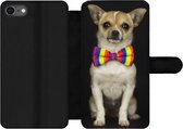 Bookcase Geschikt voor iPhone 8 telefoonhoesje - Hond - Strik - Zwart - Met vakjes - Wallet case met magneetsluiting