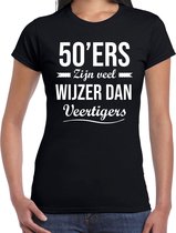 Verjaardags t-shirt 50ers zijn veel wijzer dan veertigers - zwart - dames -  50e... | bol.com