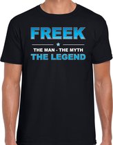 Naam cadeau Freek - The man, The myth the legend t-shirt  zwart voor heren - Cadeau shirt voor o.a verjaardag/ vaderdag/ pensioen/ geslaagd/ bedankt 2XL