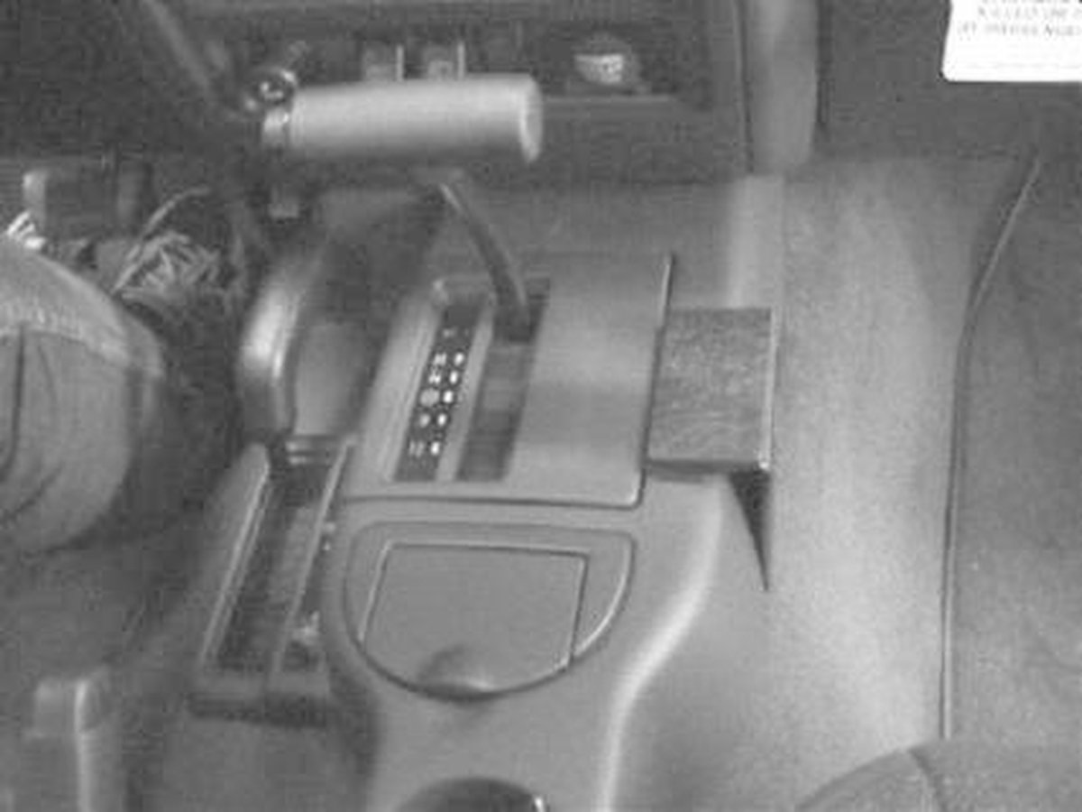 Brodit ProClip houder geschikt voor Jeep Cherokee 1997-2001 Console mount