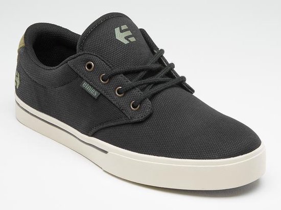etnies shoes green
