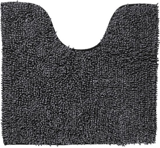Een U-vormige, donkergrijze toiletmat met een langharige, pluizige textuur.