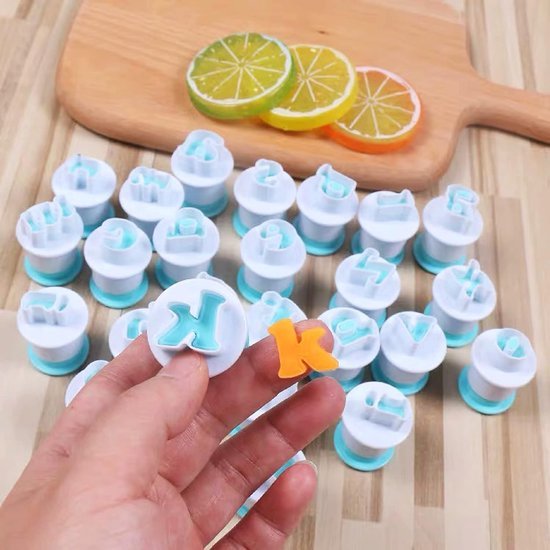 26 Emporte-pièces Alphabet A-Z Pour Gâteaux Et Biscuits - Plastique Alimentaire, Ressort - Idéal Décoration Anniversaire, Noël
