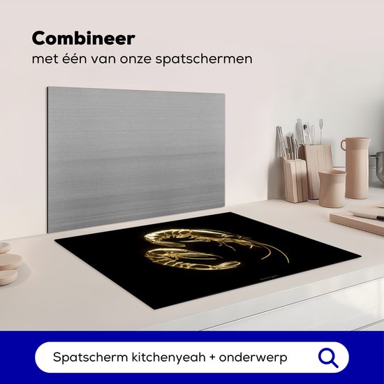 KitchenYeah® Inductie beschermer 65x50 cm - Garnalen - Zwart - Goud - Kookplaataccessoires - Afdekplaat voor kookplaat - Inductiebeschermer - Inductiemat - Inductieplaat mat - Keuken decoratie
