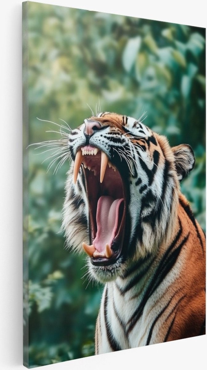 Saammp Canvas Schilderij - Brullende tijger in de jungle - Natuur - Dieren - 50x70 - Foto op canvas - Wanddecoratie - Muurdecoratie Woonkamer - Slaapkamer decoratie - Canvas Print Multicolor